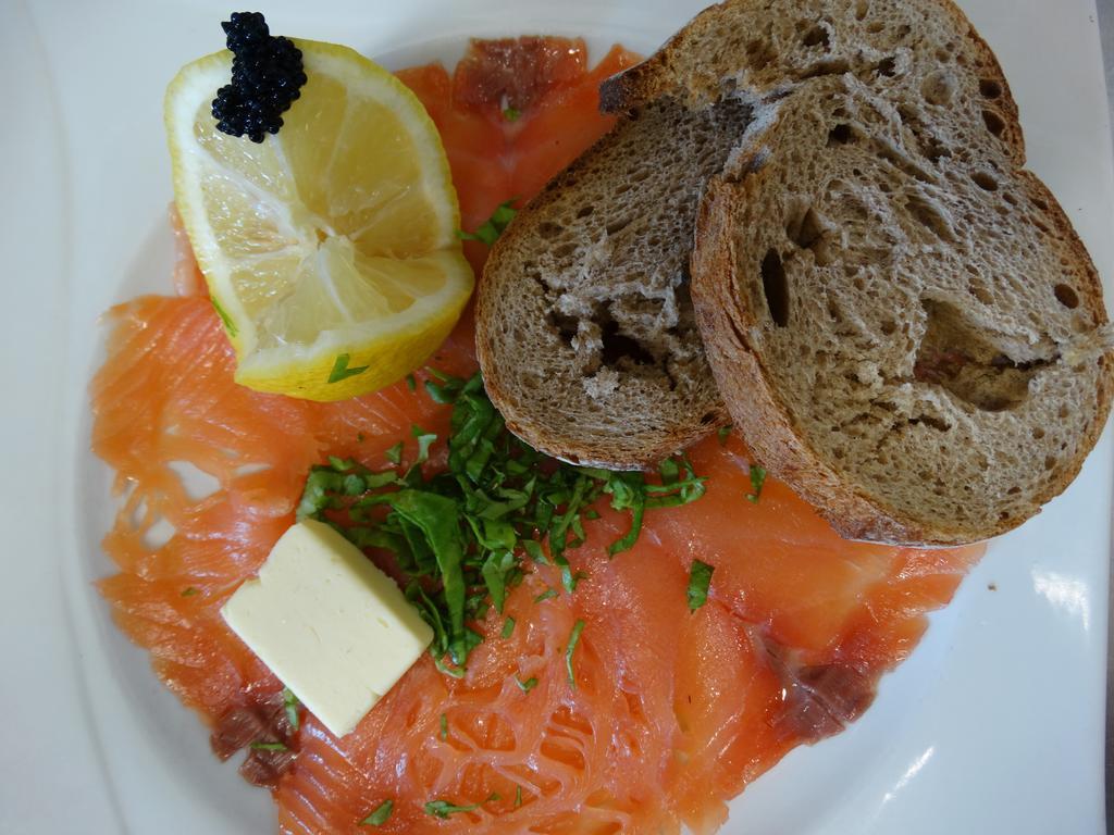 Hotel Restaurant L Echo Du Lac Gérardmer Kültér fotó